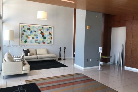 Condo in West Palm Beach, Florida, 1 bedroom № 2027086 - photo 9