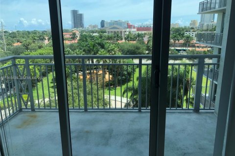 Condo in West Palm Beach, Florida, 1 bedroom № 2027086 - photo 19