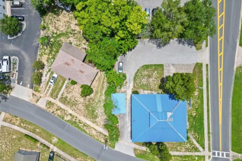Commercial property in Lake Wales, Florida 307.51 sq.m. № 2197211 - photo 27