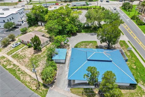 Commercial property in Lake Wales, Florida 307.51 sq.m. № 2197211 - photo 7