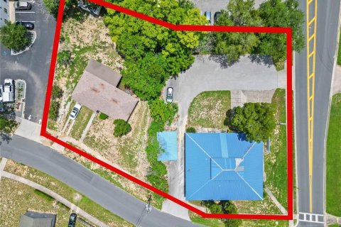 Commercial property in Lake Wales, Florida 307.51 sq.m. № 2197211 - photo 2