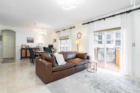 Condo in Coral Gables, Florida, 2 bedrooms  № 2076622 - photo 4