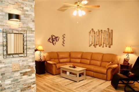Casa en alquiler en Dunnellon, Florida, 3 dormitorios, 145.02 m2 № 1904458 - foto 5