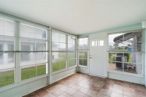 House in Bradenton, Florida 2 bedrooms, 80.36 sq.m. № 2202951 - photo 27