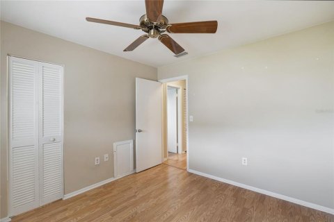 House in Bradenton, Florida 2 bedrooms, 80.36 sq.m. № 2202951 - photo 22