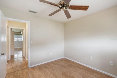 House in Bradenton, Florida 2 bedrooms, 80.36 sq.m. № 2202951 - photo 23