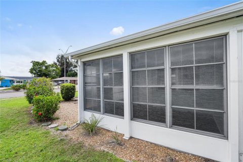 House in Bradenton, Florida 2 bedrooms, 80.36 sq.m. № 2202951 - photo 28