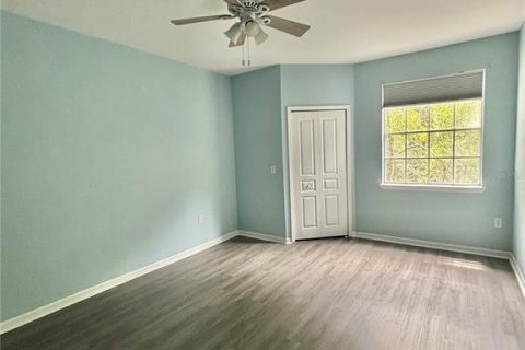 Condominio en alquiler en Tampa, Florida, 2 dormitorios, 95.88 m2 № 1823013 - foto 6