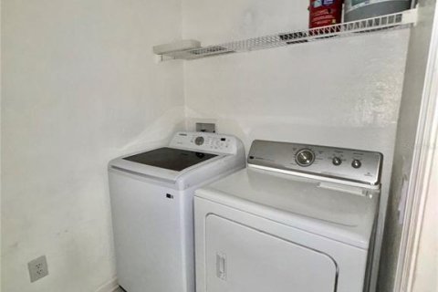 Condominio en alquiler en Tampa, Florida, 2 dormitorios, 95.88 m2 № 1823013 - foto 14
