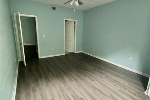Condominio en alquiler en Tampa, Florida, 2 dormitorios, 95.88 m2 № 1823013 - foto 9