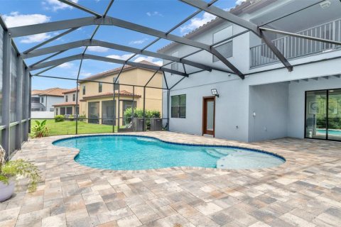 House in Land O' Lakes, Florida 6 bedrooms, 395.67 sq.m. № 2416478 - photo 14