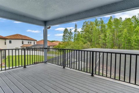 House in Land O' Lakes, Florida 6 bedrooms, 395.67 sq.m. № 2416478 - photo 30