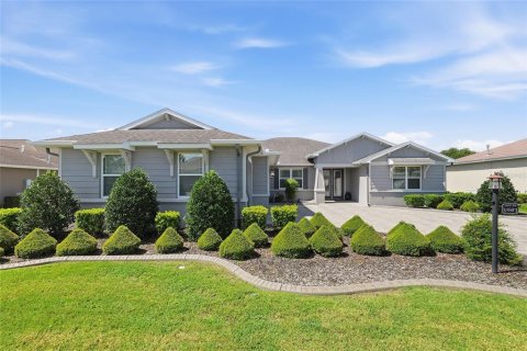 Casa en venta en Ocala, Florida, 3 dormitorios, 261.24 m2 № 2299851 - foto 3