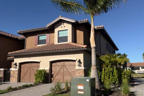 Touwnhouse à Naples, Floride 3 chambres, 152.64 m2 № 2344948