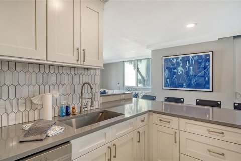 Condominio en alquiler en Sarasota, Florida, 2 dormitorios, 133.31 m2 № 1521950 - foto 8
