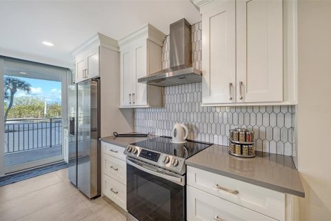 Condominio en alquiler en Sarasota, Florida, 2 dormitorios, 133.31 m2 № 1521950 - foto 15