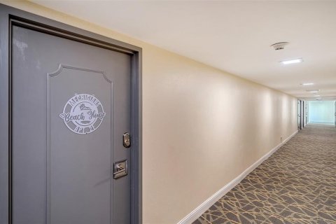 Condominio en alquiler en Sarasota, Florida, 2 dormitorios, 133.31 m2 № 1521950 - foto 3