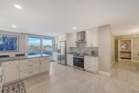 Condominio en alquiler en Sarasota, Florida, 2 dormitorios, 133.31 m2 № 1521950 - foto 28