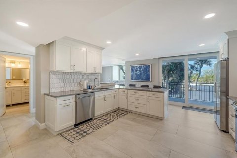 Condominio en alquiler en Sarasota, Florida, 2 dormitorios, 133.31 m2 № 1521950 - foto 4