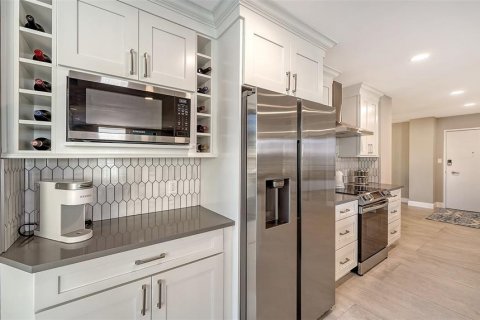 Condominio en alquiler en Sarasota, Florida, 2 dormitorios, 133.31 m2 № 1521950 - foto 12