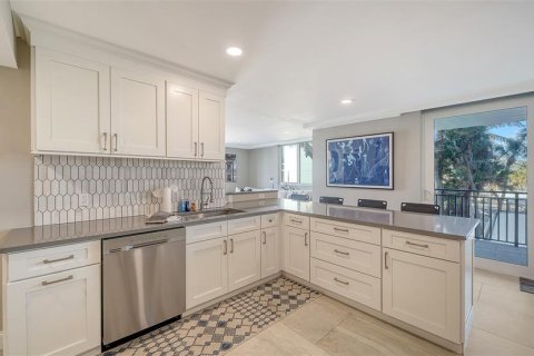 Condominio en alquiler en Sarasota, Florida, 2 dormitorios, 133.31 m2 № 1521950 - foto 5