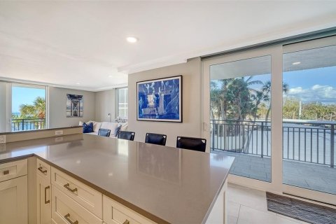 Condominio en alquiler en Sarasota, Florida, 2 dormitorios, 133.31 m2 № 1521950 - foto 9