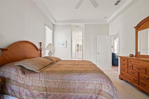 House in Weeki Wachee, Florida 2 bedrooms, 145.39 sq.m. № 2205128 - photo 23