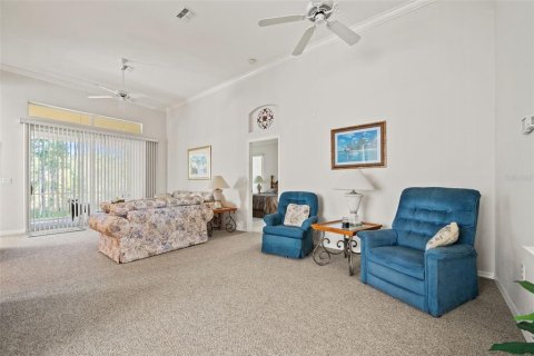 House in Weeki Wachee, Florida 2 bedrooms, 145.39 sq.m. № 2205128 - photo 6