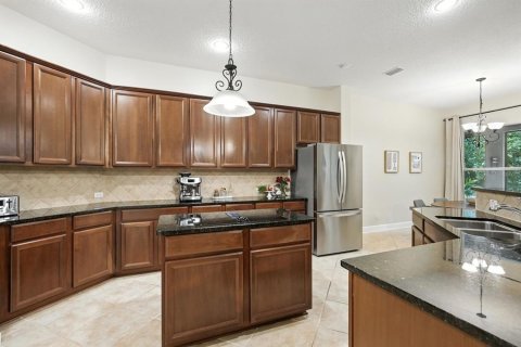 House in Palm Coast, Florida 3 bedrooms, 330.92 sq.m. № 1870933 - photo 8