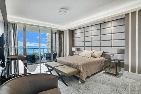 Condominio en venta en Bal Harbour, Florida, 3 dormitorios, 263.75 m2 № 2018542 - foto 6