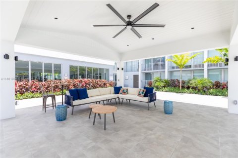 Casa en alquiler en Hialeah, Florida № 1892462 - foto 18