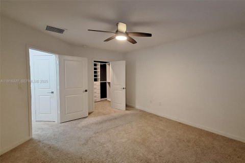 Townhouse in Miami Gardens, Florida 4 bedrooms, 148.83 sq.m. № 1982851 - photo 14