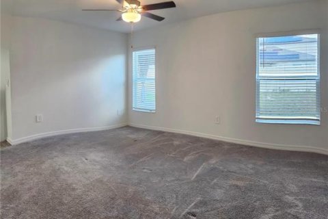 Villa ou maison à louer à Wimauma, Floride: 4 chambres, 171.03 m2 № 2388285 - photo 10