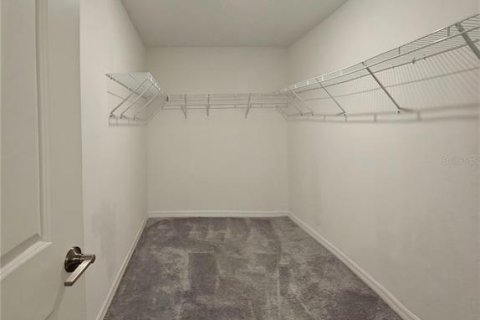 Villa ou maison à louer à Wimauma, Floride: 4 chambres, 171.03 m2 № 2388285 - photo 11