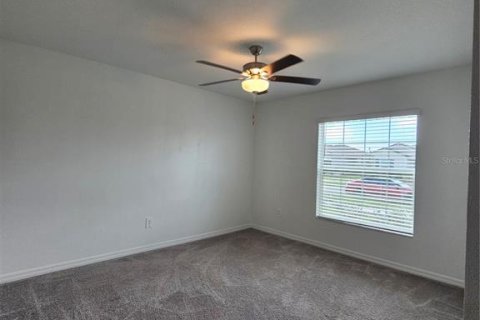 Villa ou maison à louer à Wimauma, Floride: 4 chambres, 171.03 m2 № 2388285 - photo 19