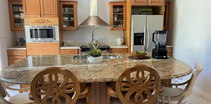 Condo in Jupiter, Florida, 1 bedroom № 2182092