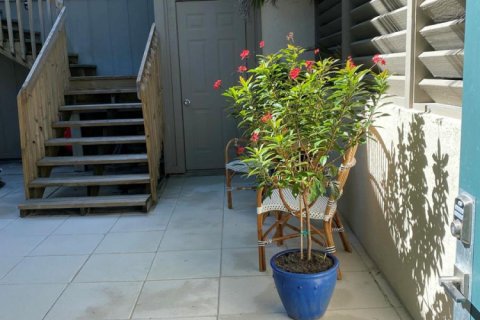 Condo in Jupiter, Florida, 1 bedroom № 2182092 - photo 11