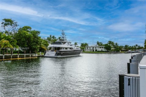 Copropriété à louer à Hallandale Beach, Floride: 1 chambre, 85.47 m2 № 1969706 - photo 7