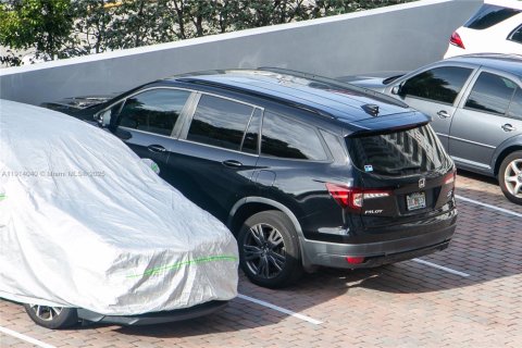 Copropriété à louer à Hallandale Beach, Floride: 1 chambre, 85.47 m2 № 1969706 - photo 18