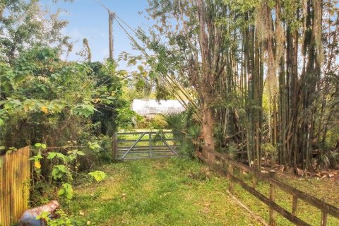 Land in Plant City, Florida № 1875869 - photo 1