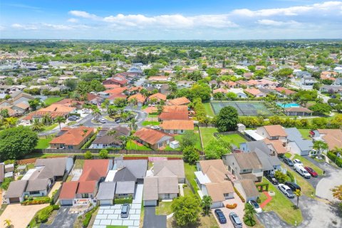 Купить виллу или дом в Майами, Флорида 3 спальни, 154.87м2, № 1998309 - фото 12