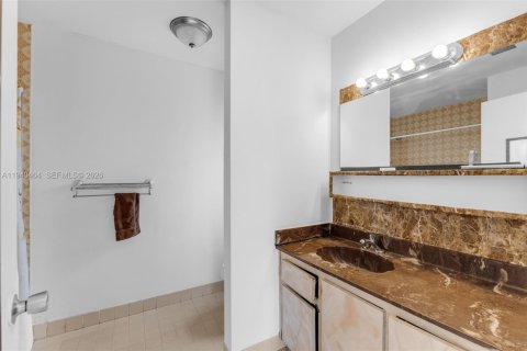 Купить виллу или дом в Майами, Флорида 3 спальни, 154.87м2, № 1998309 - фото 28
