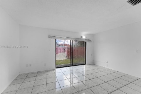 Купить виллу или дом в Майами, Флорида 3 спальни, 154.87м2, № 1998309 - фото 27