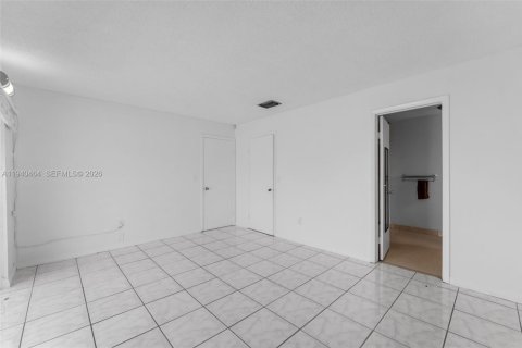 Купить виллу или дом в Майами, Флорида 3 спальни, 154.87м2, № 1998309 - фото 30