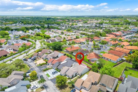 Купить виллу или дом в Майами, Флорида 3 спальни, 154.87м2, № 1998309 - фото 13