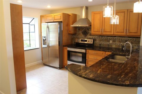 Casa en venta en Clearwater, Florida, 2 dormitorios, 106.84 m2 № 1838926 - foto 4