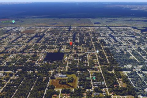 Land in Port Charlotte, Florida № 2238841 - photo 12