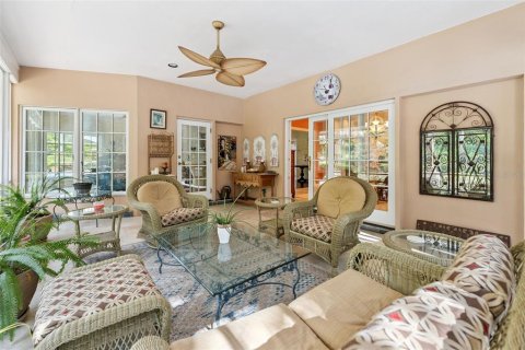 House in Lake Wales, Florida 3 bedrooms, 330.17 sq.m. № 2397067 - photo 30