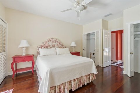 House in Lake Wales, Florida 3 bedrooms, 330.17 sq.m. № 2397067 - photo 21