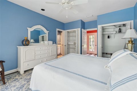 House in Lake Wales, Florida 3 bedrooms, 330.17 sq.m. № 2397067 - photo 26